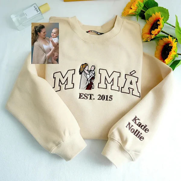 Mama,Mom T-shirt with Photo, Custom Embroidered Sweatshirt Mama and Kids Portrait
