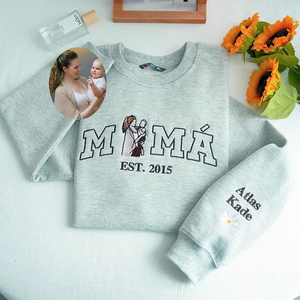 Mama,Mom T-shirt with Photo, Custom Embroidered Sweatshirt Mama and Kids Portrait