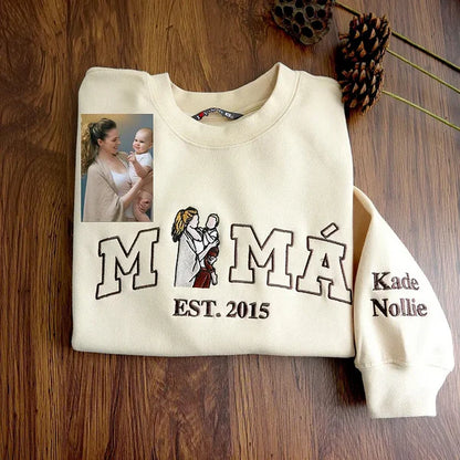 Mama,Mom T-shirt with Photo, Custom Embroidered Sweatshirt Mama and Kids Portrait