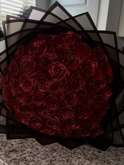 Customized Valentine's Day Perpetual Flower Hand Bouquet with Roses