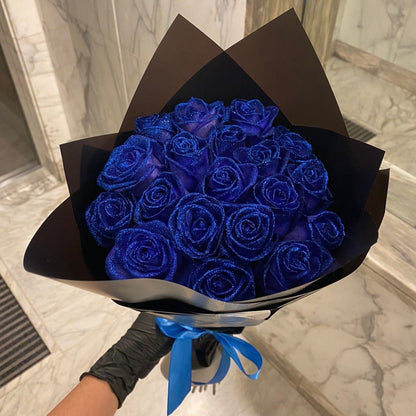 Customized Valentine's Day Perpetual Flower Hand Bouquet with Roses