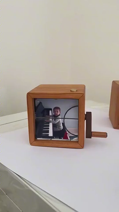 Custom Hand-Crank Flipbook Box